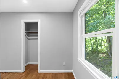 22 Irving Place, Danbury, CT 06810 - Photo 8
