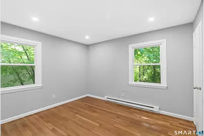 22 Irving Place, Danbury, CT 06810 - Photo 6