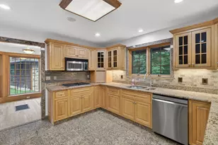 231 Kenwood Estates, Griswold, CT 06351 - Photo 12