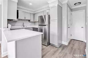 154 Cold Spring Rd, Stamford, CT 06905 - Photo 2