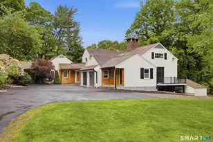 1 Tulip Tree Ln, Norwalk, CT 06851 - Photo 2