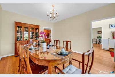 31 Bishop Road, West Hartford, CT 06119 - Photo 10