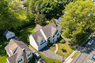 31 Bishop Rd, West Hartford, CT 06119 - Photo 36