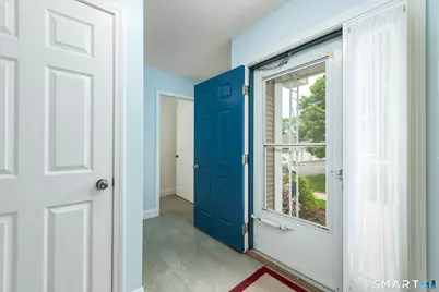 205 Wyndemere Court #205, South Windsor, CT 06074 - Photo 4