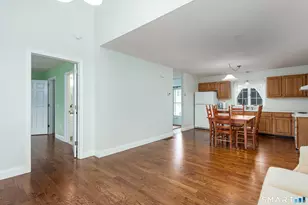 205 Wyndemere Ct, South Windsor, CT 06074 - Photo 8