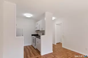 140 Grove St, Stamford, CT 06901 - Photo 8