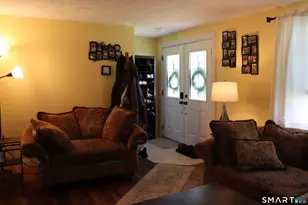 308 Abbe Rd, Enfield, CT 06082 - Photo 10