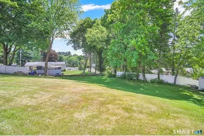 23 Donat Drive, Wallingford, CT 06492 - Photo 8