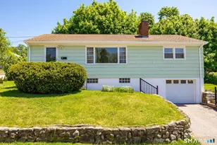 2 Charles St, New London, CT 06320 - Photo 2