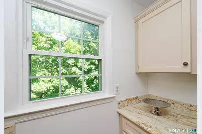 33 East Hills Drive #33, New Canaan, CT 06840 - Photo 10