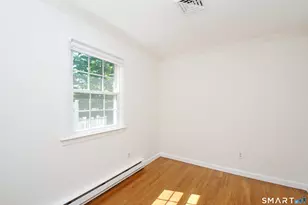33 E Hills Dr, New Canaan, CT 06840 - Photo 18