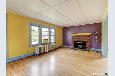 44 Welch Avenue, Windsor, CT 06095 - Photo 4