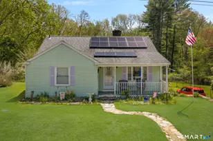 11 Poulin Dr, Thompson, CT 06277 - Photo 2