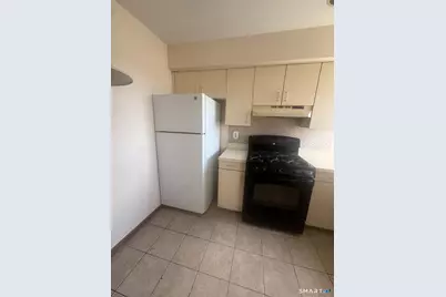 204 Wheeler Avenue #4, Bridgeport, CT 06606 - Photo 1