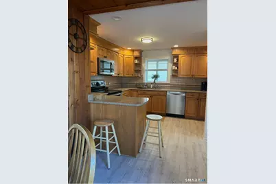293 Giants Neck Road, East Lyme, CT 06357 - Photo 10