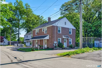 180 Dupont Place, Bridgeport, CT 06611 - Photo 1