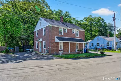 180 Dupont Place, Bridgeport, CT 06611 - Photo 14