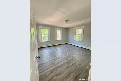 93 Tremont Street, New Britain, CT 06051 - Photo 4