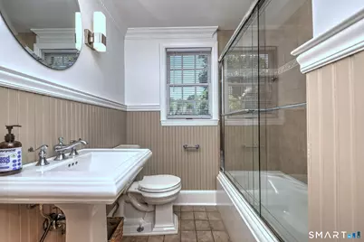 18 Woodhead Drive, Milford, CT 06460 - Photo 14
