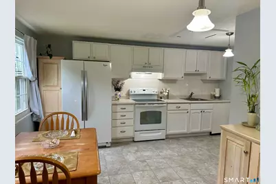 2 Lakeside Drive #M, Ledyard, CT 06339 - Photo 6