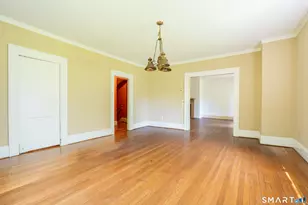 95 Beecher Rd, Woodbridge, CT 06525 - Photo 6