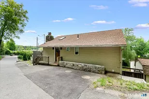 4 Candlewood Birches, Brookfield, CT 06804 - Photo 4