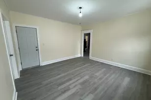82 Bunker Hill Ave, Waterbury, CT 06708 - Photo 10