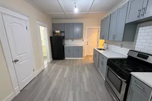82 Bunker Hill Ave, Waterbury, CT 06708 - Photo 2