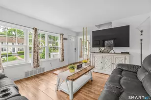 67 Corona Dr, Waterbury, CT 06708 - Photo 8