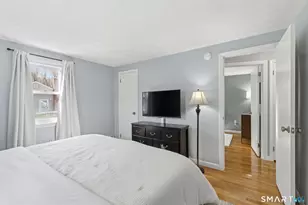 30 Haynes St, Enfield, CT 06082 - Photo 12