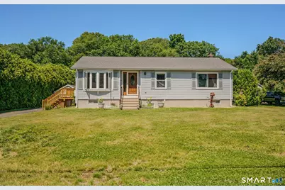 15 Pitcher Street, Norwich, CT 06360 - Photo 2