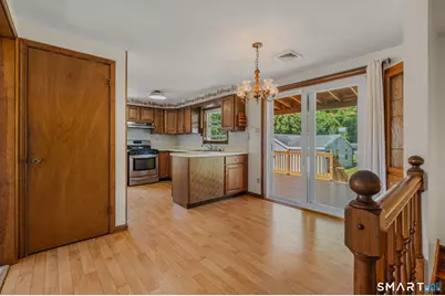 15 Pitcher Street, Norwich, CT 06360 - Photo 8