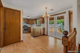 15 Pitcher St, Norwich, CT 06360 - Photo 8