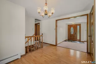 15 Pitcher St, Norwich, CT 06360 - Photo 6