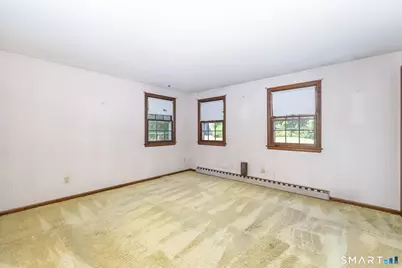 10 Horseshoe Drive, East Granby, CT 06026 - Photo 18