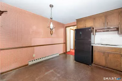 10 Horseshoe Drive, East Granby, CT 06026 - Photo 14