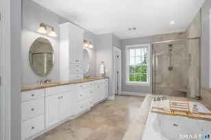 35 W Hills Dr, Avon, CT 06001 - Photo 24