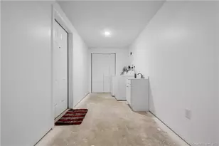 1 Alicia Ln, Middletown, CT 06457 - Photo 12