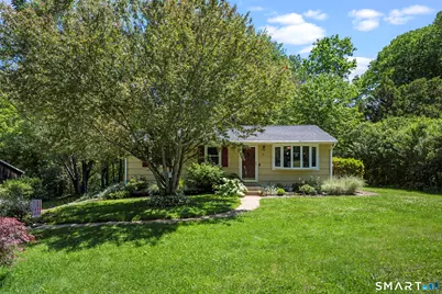 16 Pollys Lane, Montville, CT 06382 - Photo 1