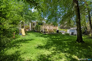 16 Pollys Ln, Montville, CT 06382 - Photo 6
