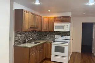 1248 Pembroke St, Bridgeport, CT 06608 - Photo 6