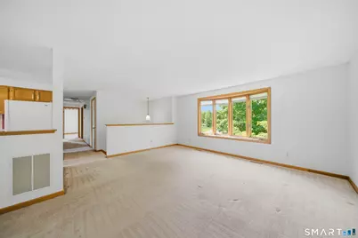 17 Spruceland Road, Enfield, CT 06082 - Photo 18