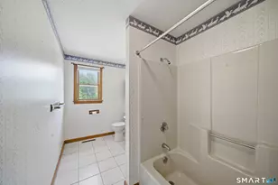 17 Spruceland Rd, Enfield, CT 06082 - Photo 20