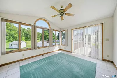 17 Spruceland Road, Enfield, CT 06082 - Photo 6
