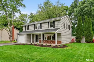 44 Barmore Dr W, Stamford, CT 06905 - Photo 2