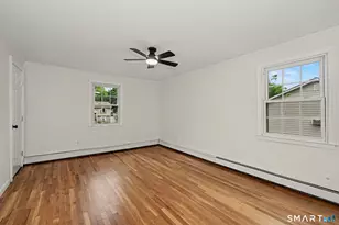 44 Barmore Dr W, Stamford, CT 06905 - Photo 16