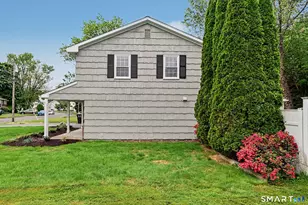 44 Barmore Dr W, Stamford, CT 06905 - Photo 24