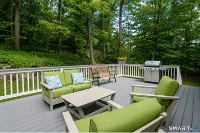 26 Rushleigh Road, West Hartford, CT 06117 - Photo 34