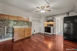 160 Edson Ave, Waterbury, CT 06705 - Photo 30