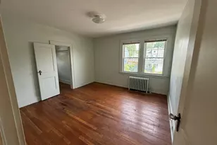 66 Overland Ave, Bridgeport, CT 06606 - Photo 18